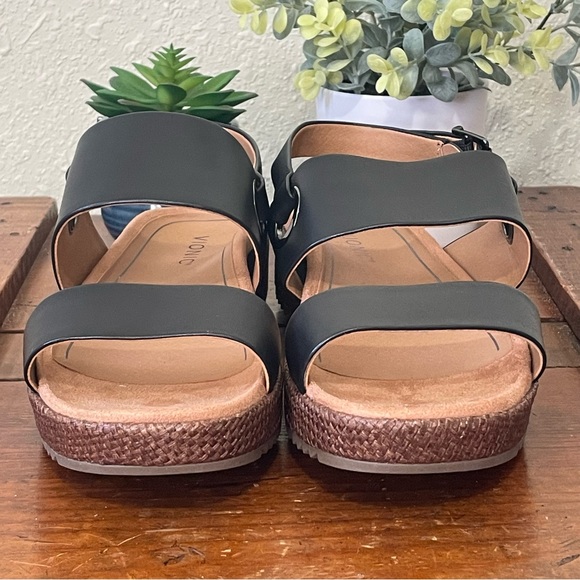 Vionic Women's 9.5 Louise Raffia Platform Sandals in black. Buckled sling back. - Picture 3 of 10